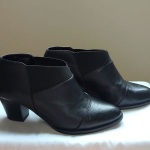Vionic 326 PT Ankle Boot Good Used Condition